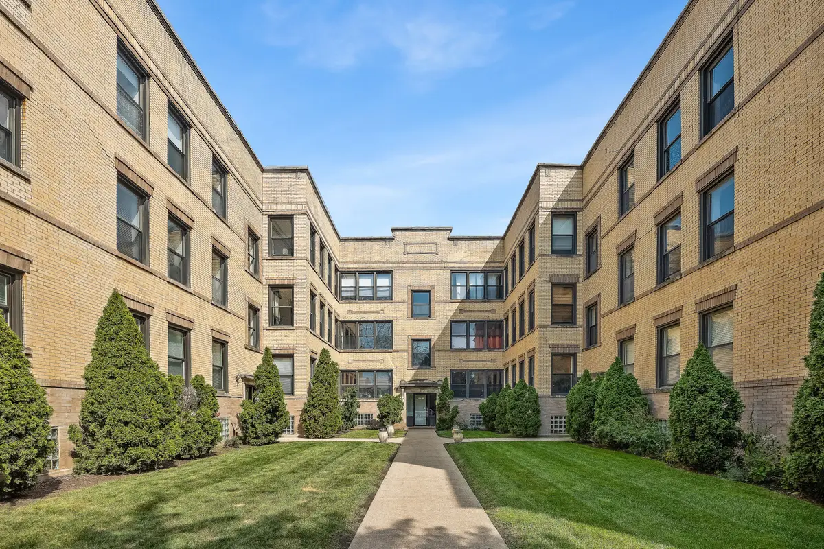 4823 N Kimball Avenue #2, Chicago, IL 60625 - #1