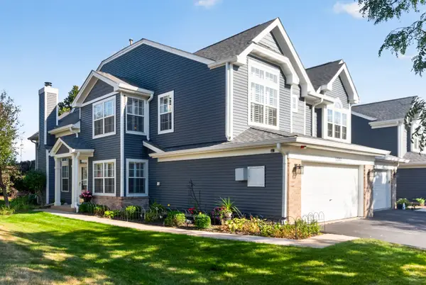 3844 Relstar Court, Naperville, IL 60564