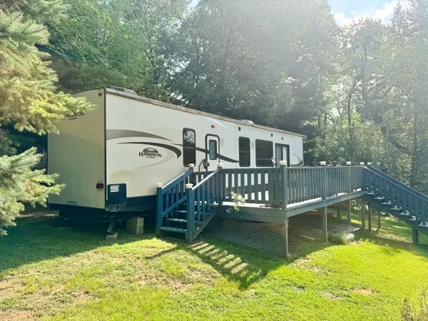 10/208 Woodhaven, Sublette, IL 61367