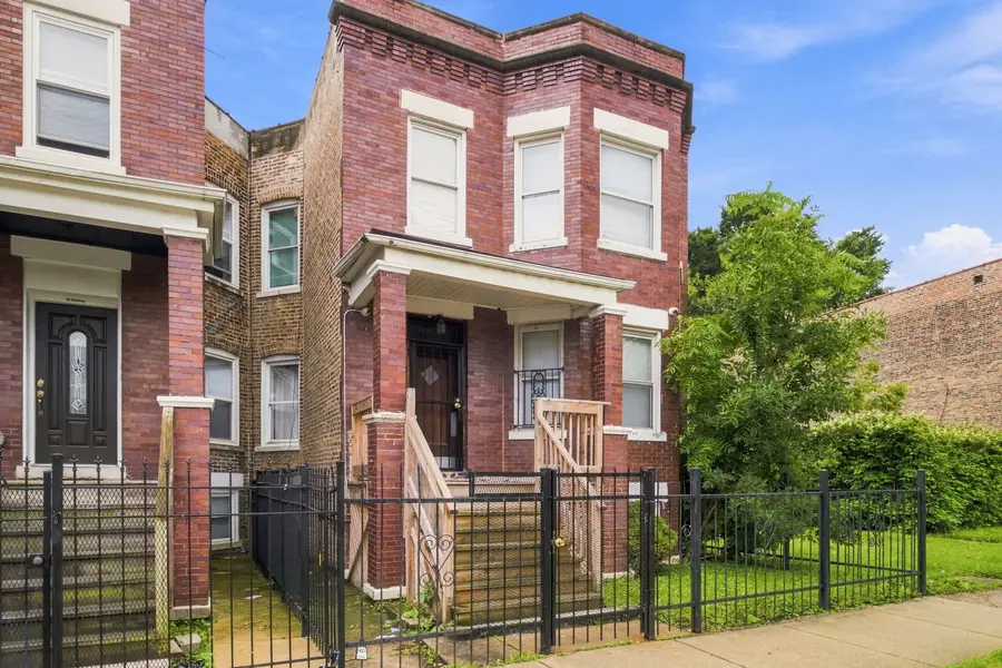 4833 W Gladys Avenue, Chicago, IL 60644 - #2