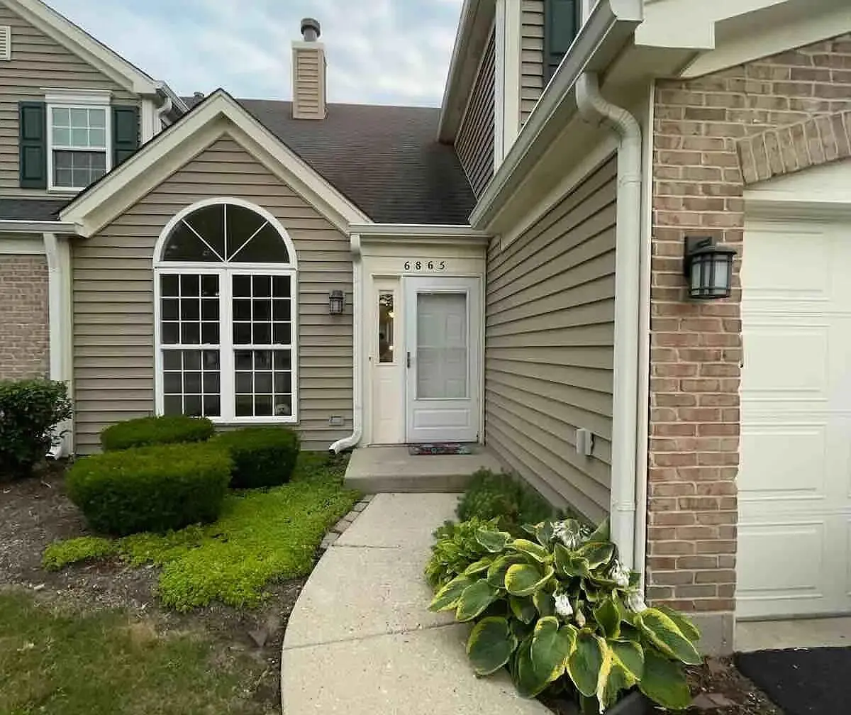 6865 Hampton Circle, Gurnee, IL 60031 - #1