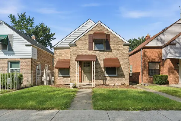 8412 S Seeley Avenue, Chicago, IL 60620