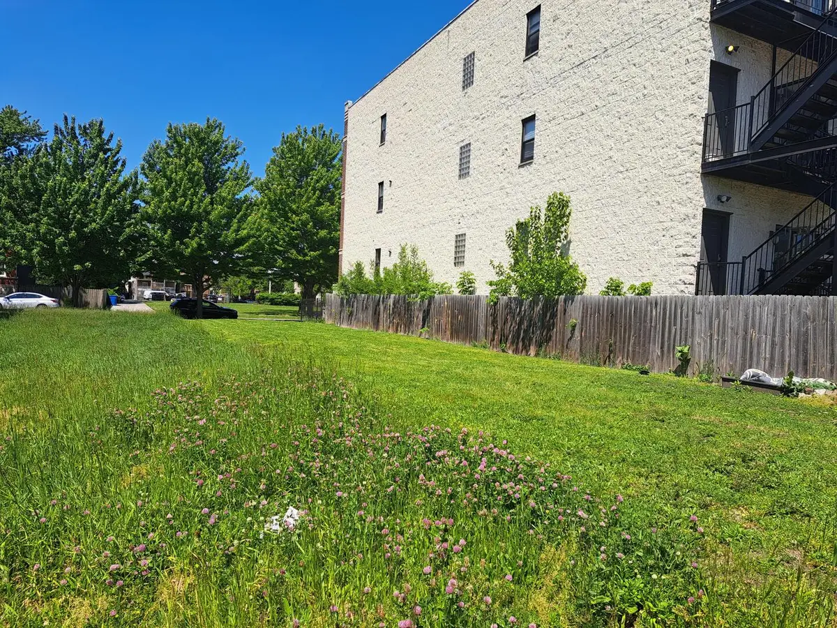 4545 S Champlain Avenue, Chicago, IL 60653 - #1