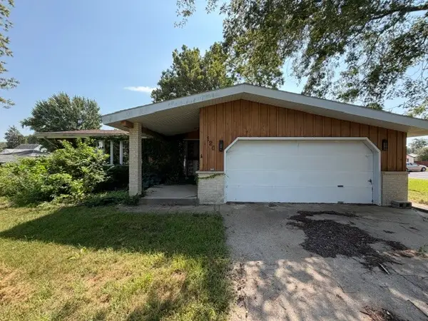 120 W Pacific Street, Essex, IL 60935