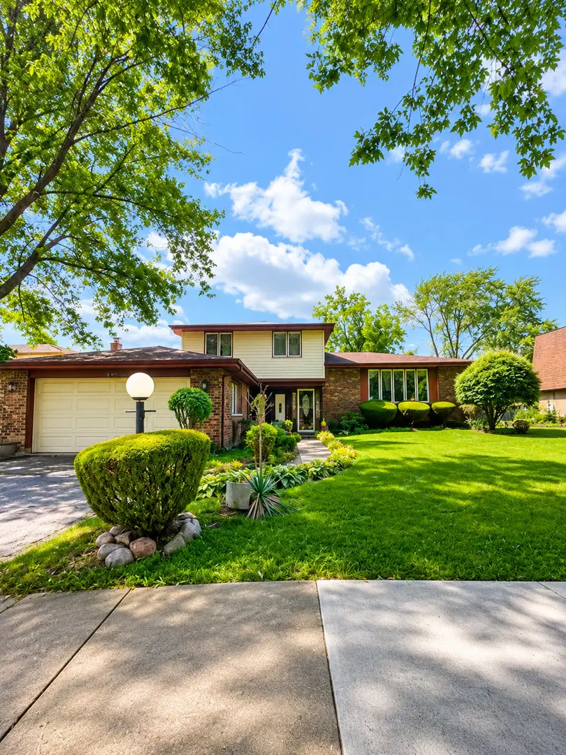 508 S Harper Avenue, Glenwood, IL 60425 - #1