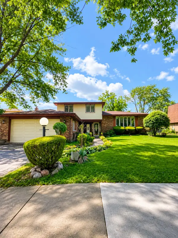 508 S Harper Avenue, Glenwood, IL 60425