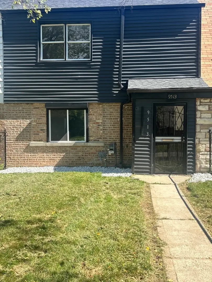 9513 S Merrion Avenue, Chicago, IL 60617 - #2