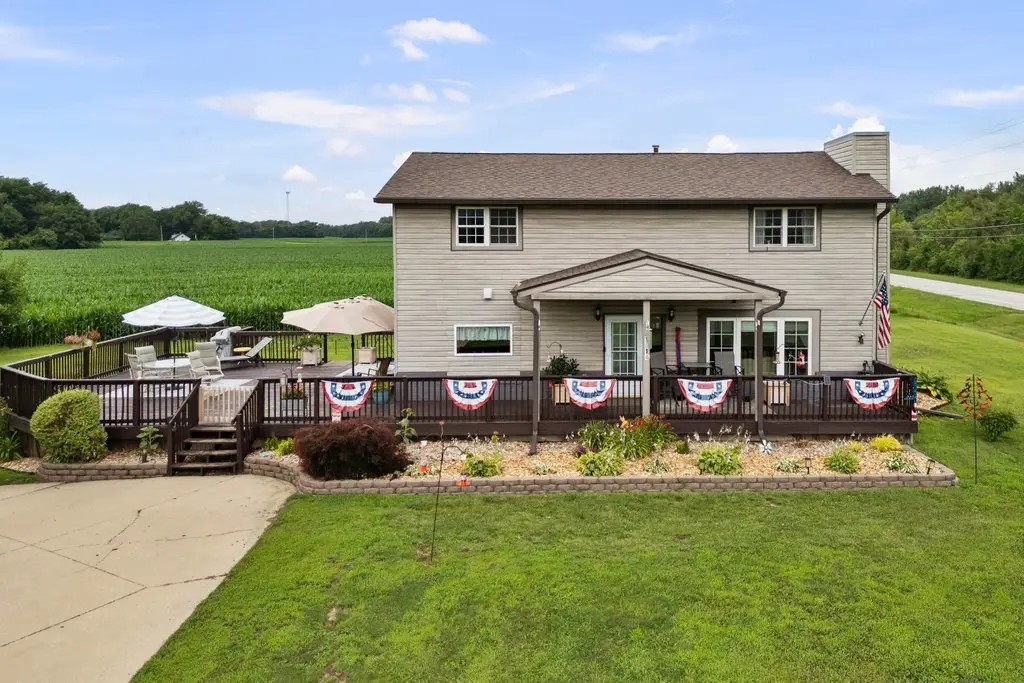 1814 Big Island Parkway, Rock Island, IL 61201 - #1