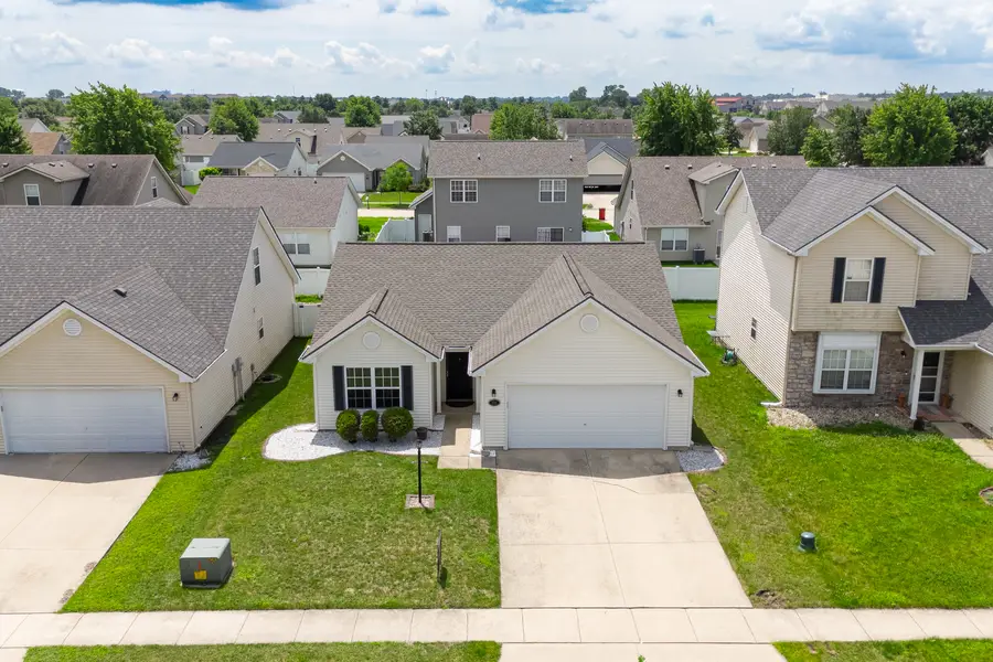 711 Lauterbur Lane, Champaign, IL 61822 - #2