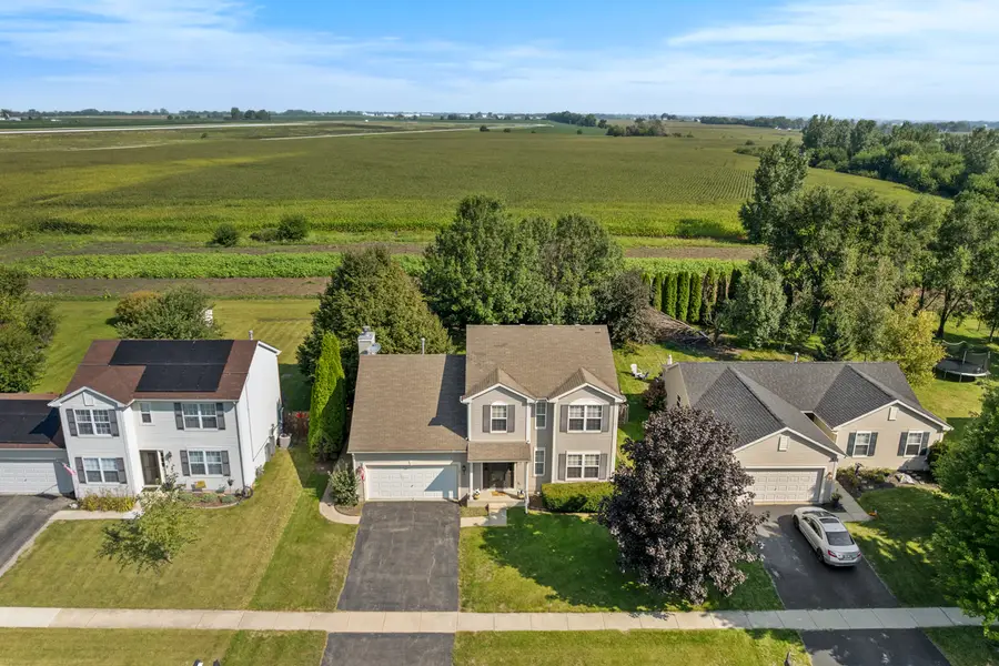 181 W Prairiefield Avenue, Cortland, IL 60112 - #3