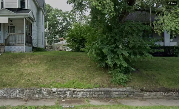 12044 S Harvard Avenue, Chicago, IL 60628