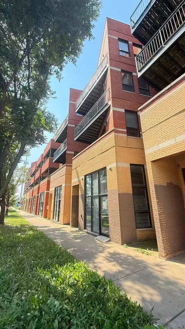 4002 S Western Avenue #3, Chicago, IL 60609 - #3