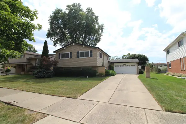 263 Norman Court, Des Plaines, IL 60016