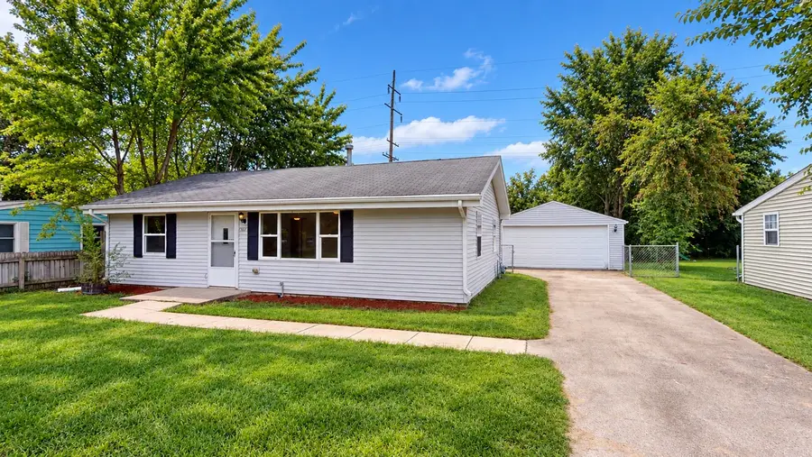 7517 Mildred Road, Machesney Park, IL 61115 - #2