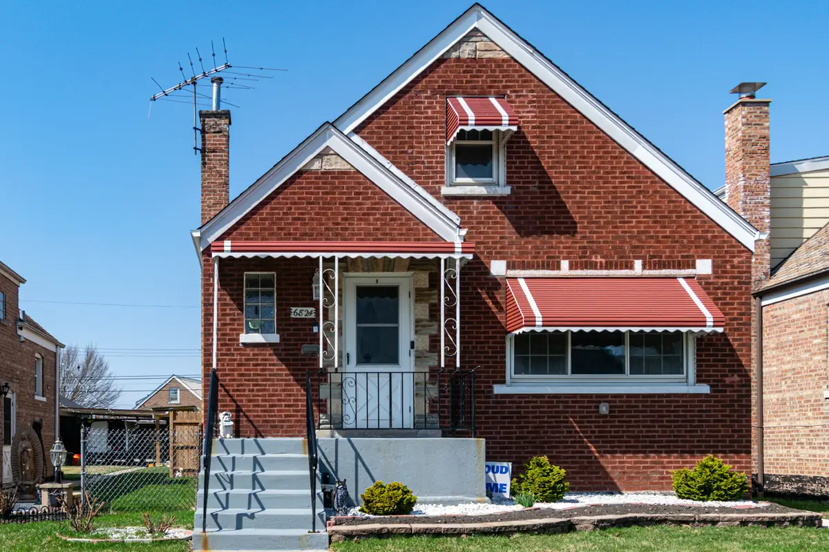 6824 S Kildare Avenue, Chicago, IL 60629 - #1