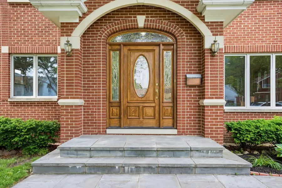 1236 S Brophy Avenue, Park Ridge, IL 60068 - #2