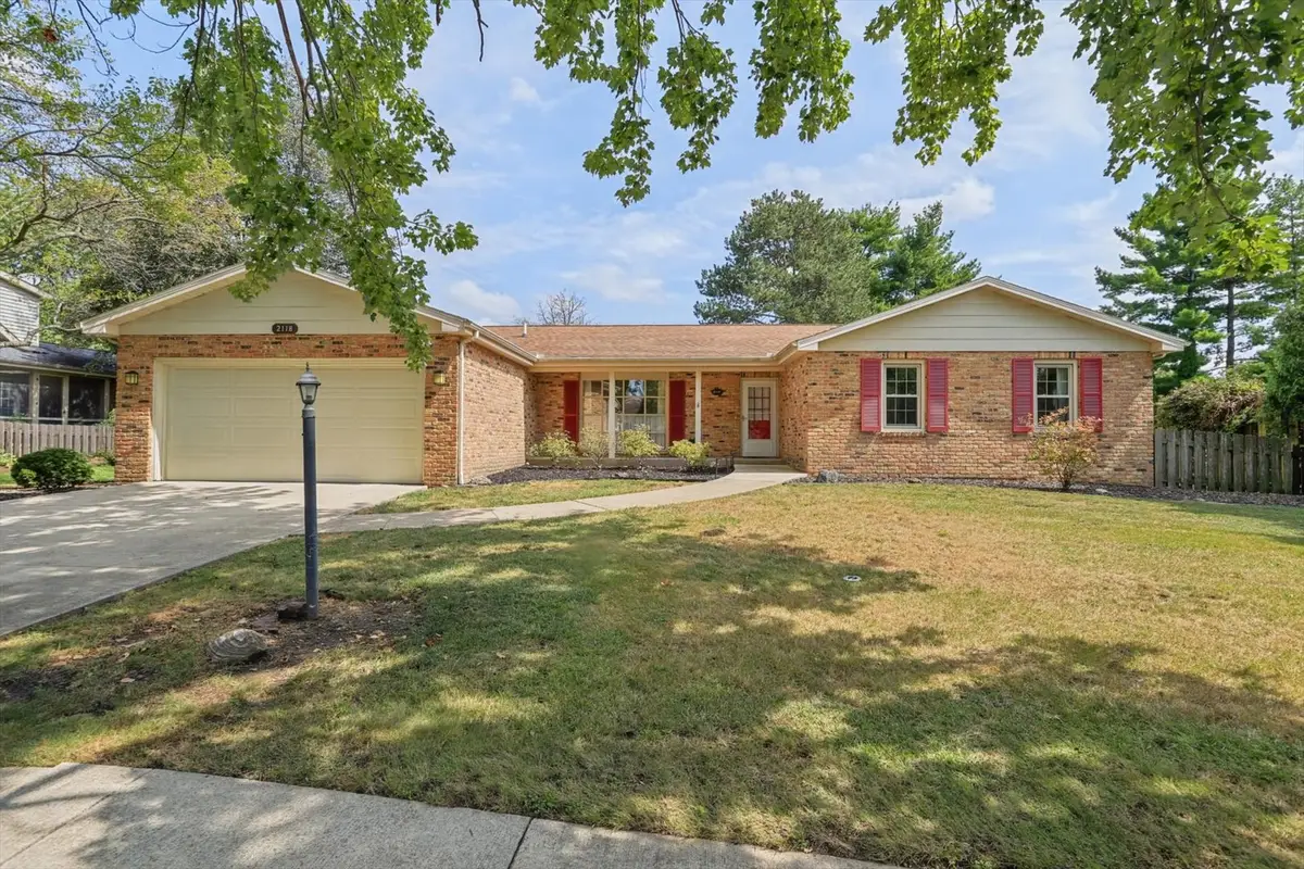 2118 Bristol Road, Champaign, IL 61821 - #1
