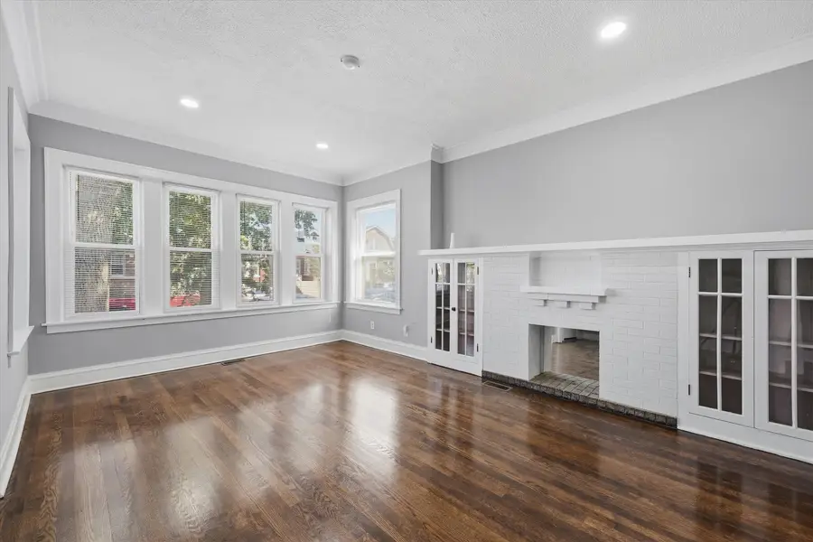 6136 S Richmond Street, Chicago, IL 60629 - #3