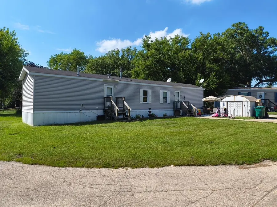 127 Pickwick Drive, Gardner, IL 60424 - #2