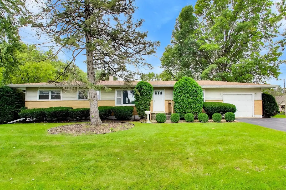 4917 Bonner Drive, McHenry, IL 60050 - #1