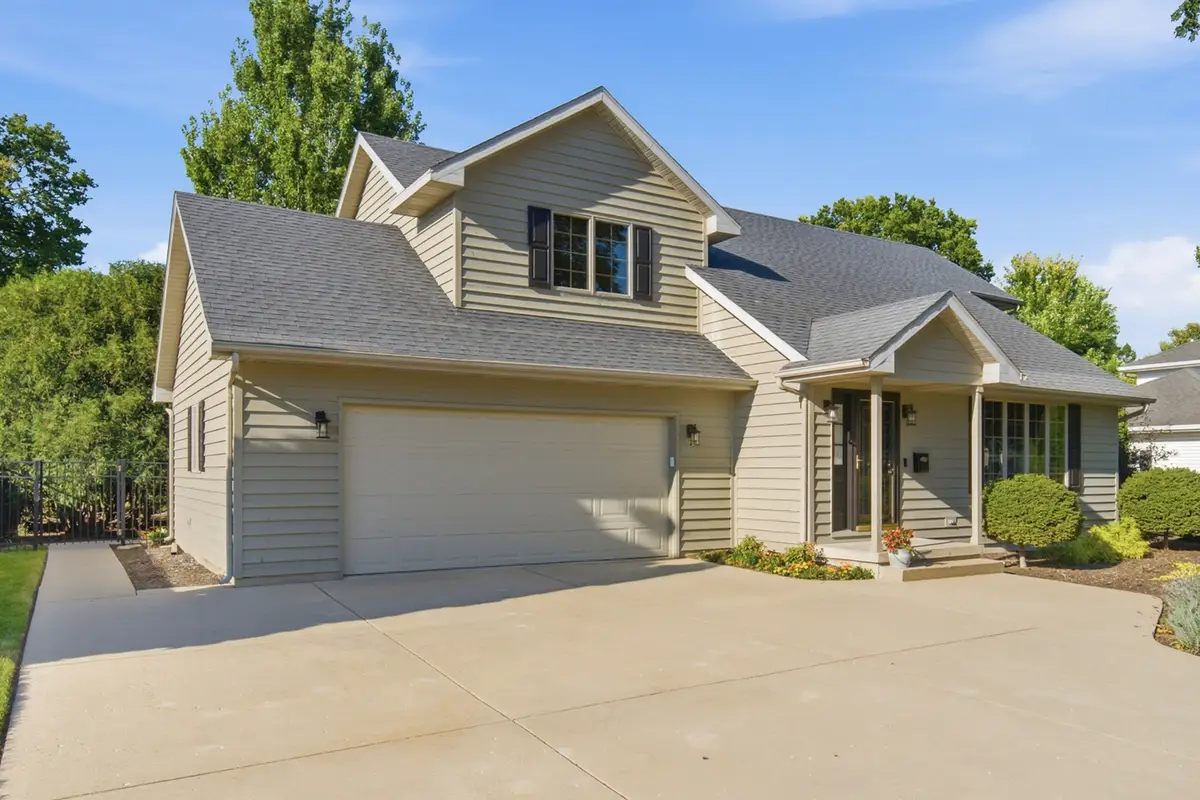 701 Edwards Avenue, Lasalle, IL 61301 - #1