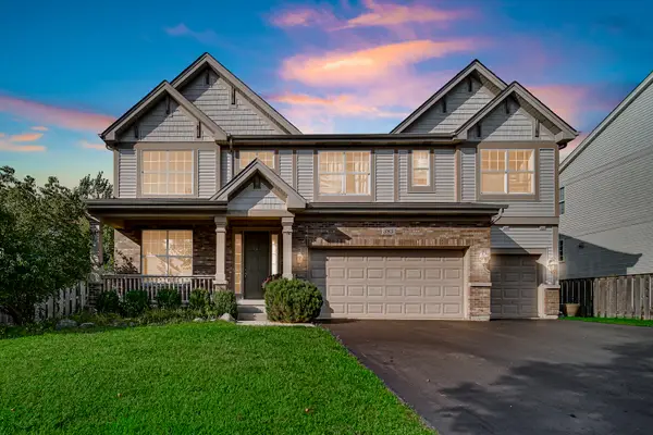 385 Post Oak Circle, West Chicago, IL 60185