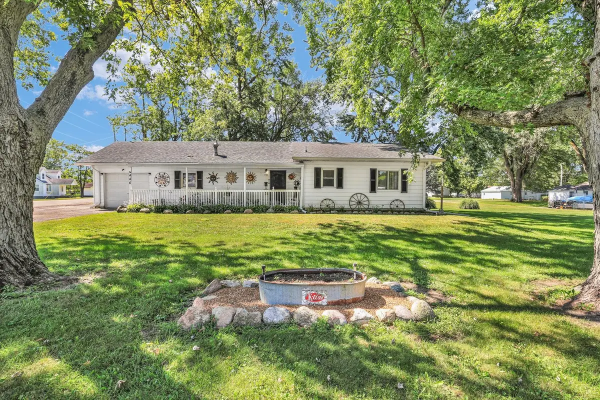 446 Chestnut Street E, Paxton, IL 60957 - #1