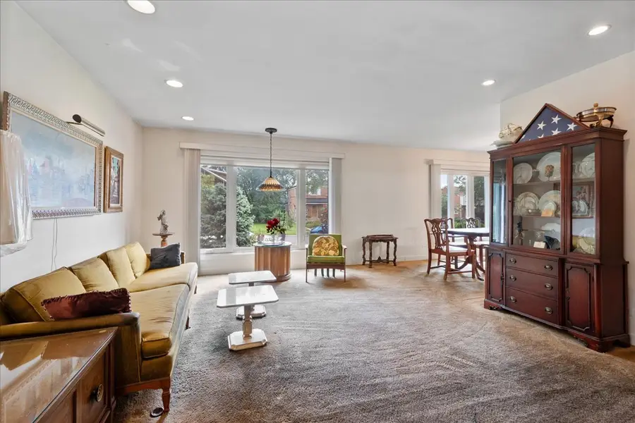 8624 Hamlin Avenue, Skokie, IL 60076 - #2
