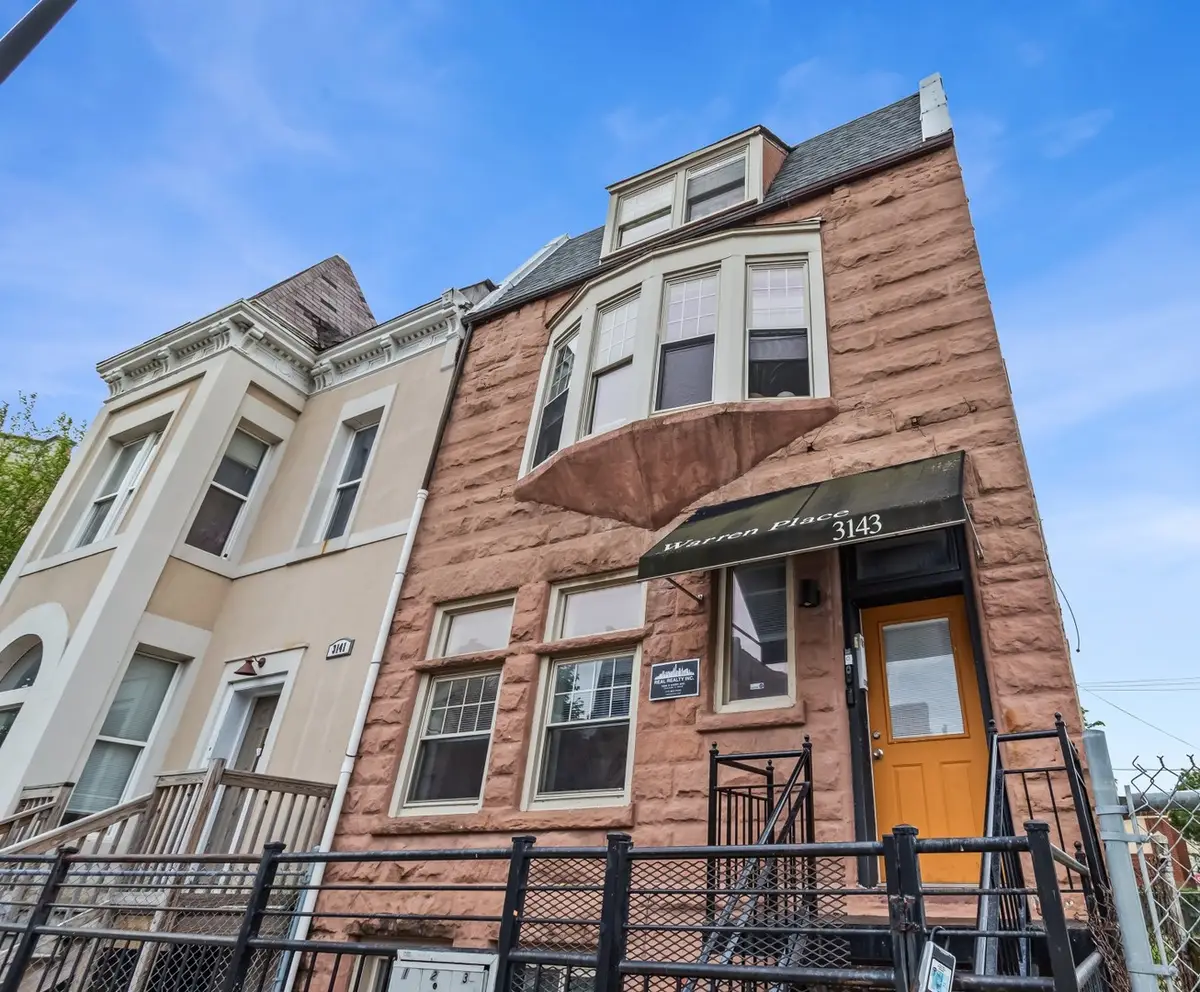 3143 W Warren Boulevard, Chicago, IL 60612 - #1