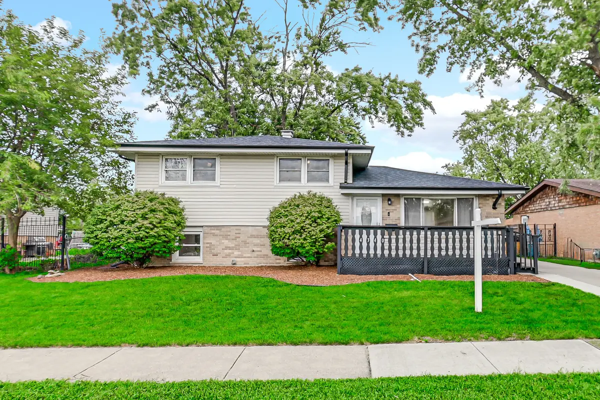 4340 Mann Street, Oak Forest, IL 60452 - #1
