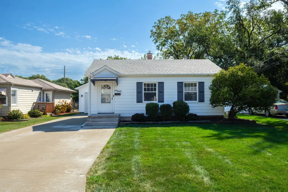 3714 12th Street, East Moline, IL 61244 - #1