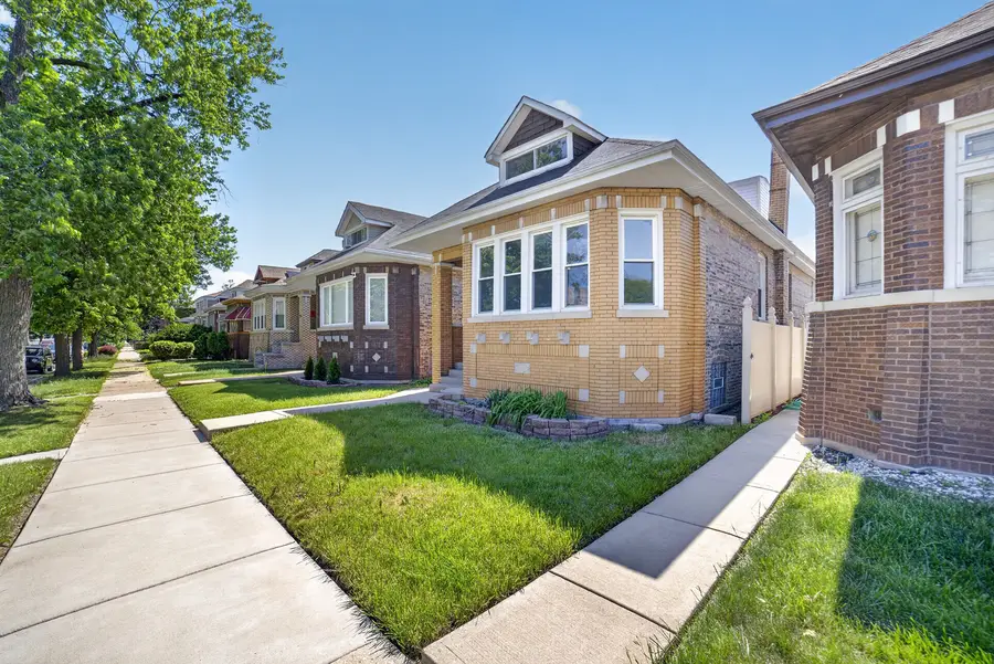 9112 S Aberdeen Street, Chicago, IL 60620 - #3