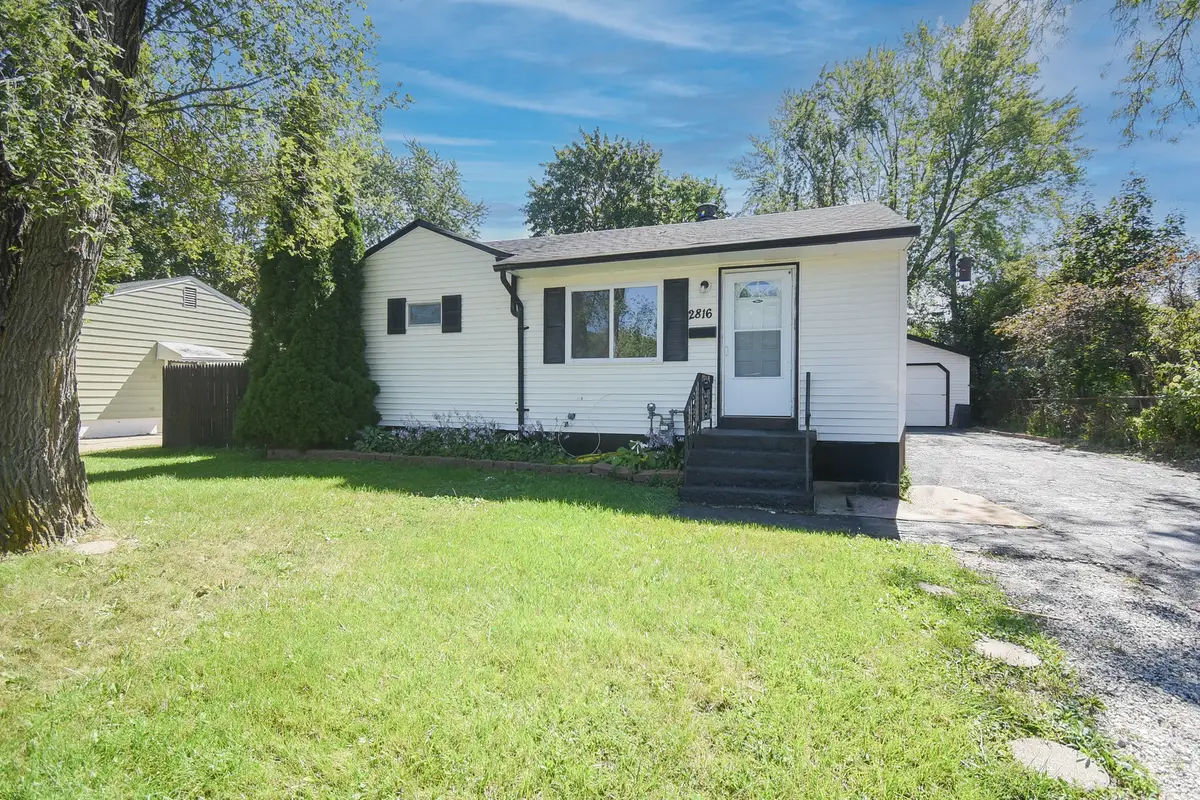 2816 Osage Circle, Waukegan, IL 60087 - #1