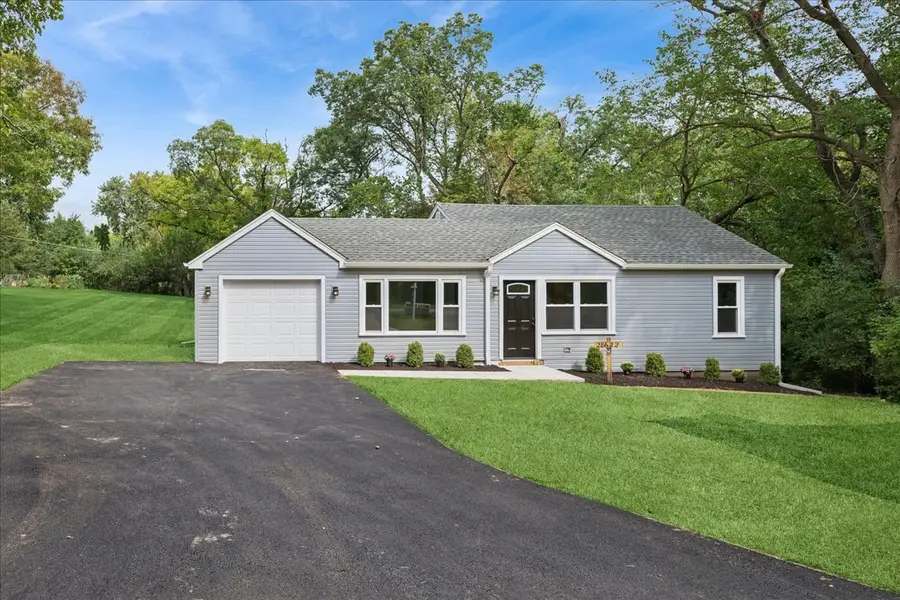 28622 W Edgewood Avenue, Cary, IL 60013 - #2