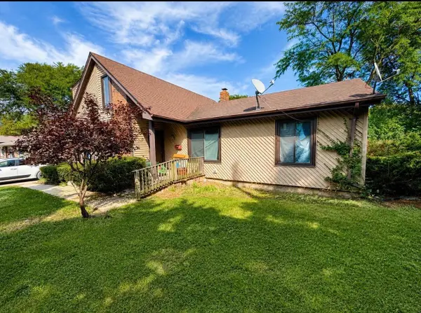 1923 N Jackson Street, Waukegan, IL 60087