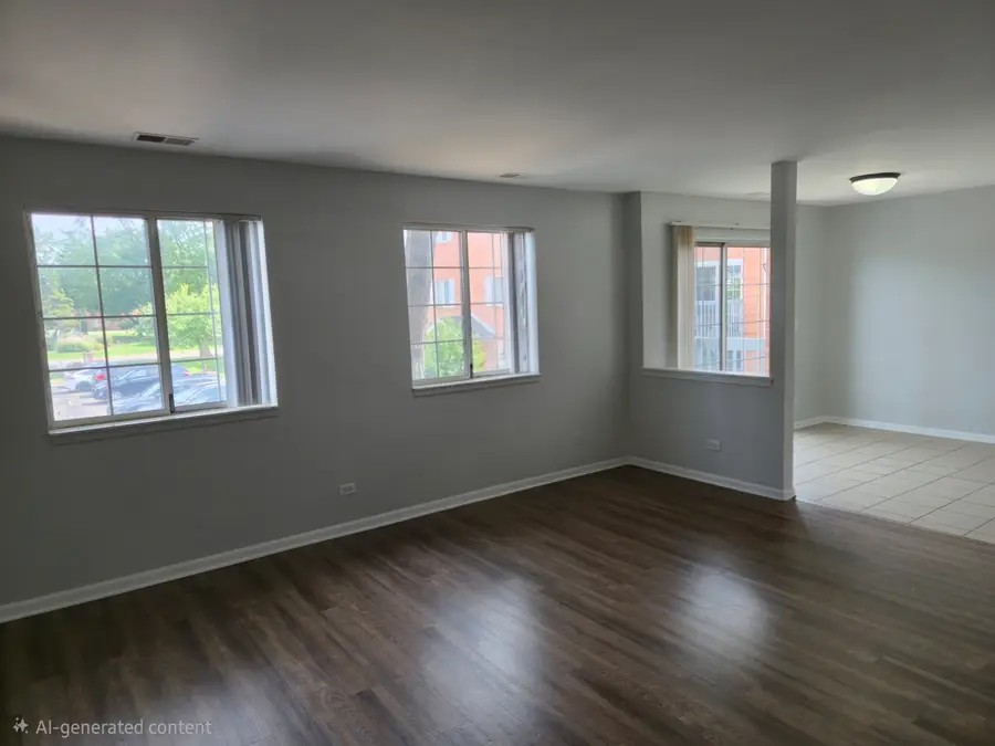 1350 S Lorraine Road #E, Wheaton, IL 60189 - #2