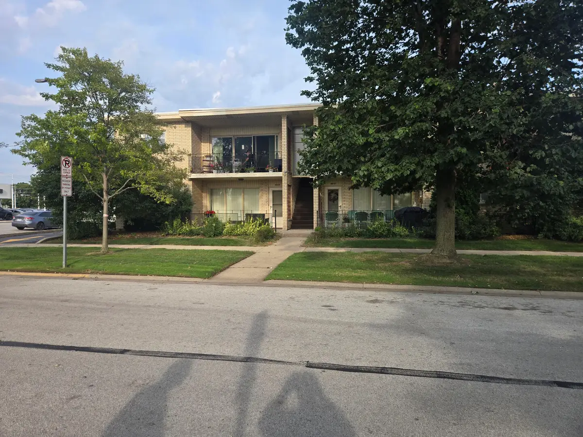 4645 W 95th Street #north, Oak Lawn, IL 60453 - #1