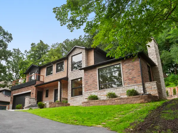615 Harper Drive, Algonquin, IL 60102