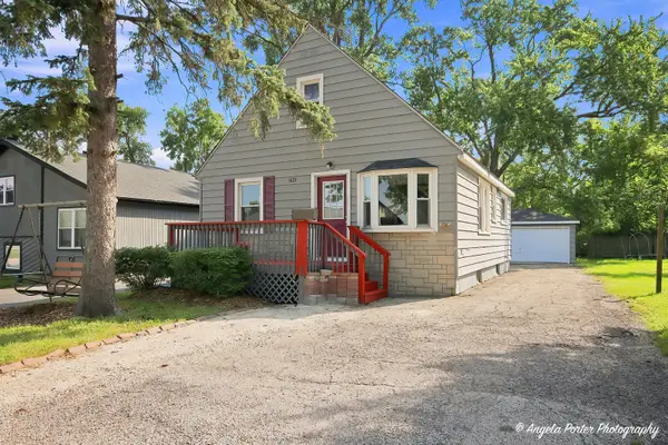 1621 Round Lake Drive, Round Lake Beach, IL 60073