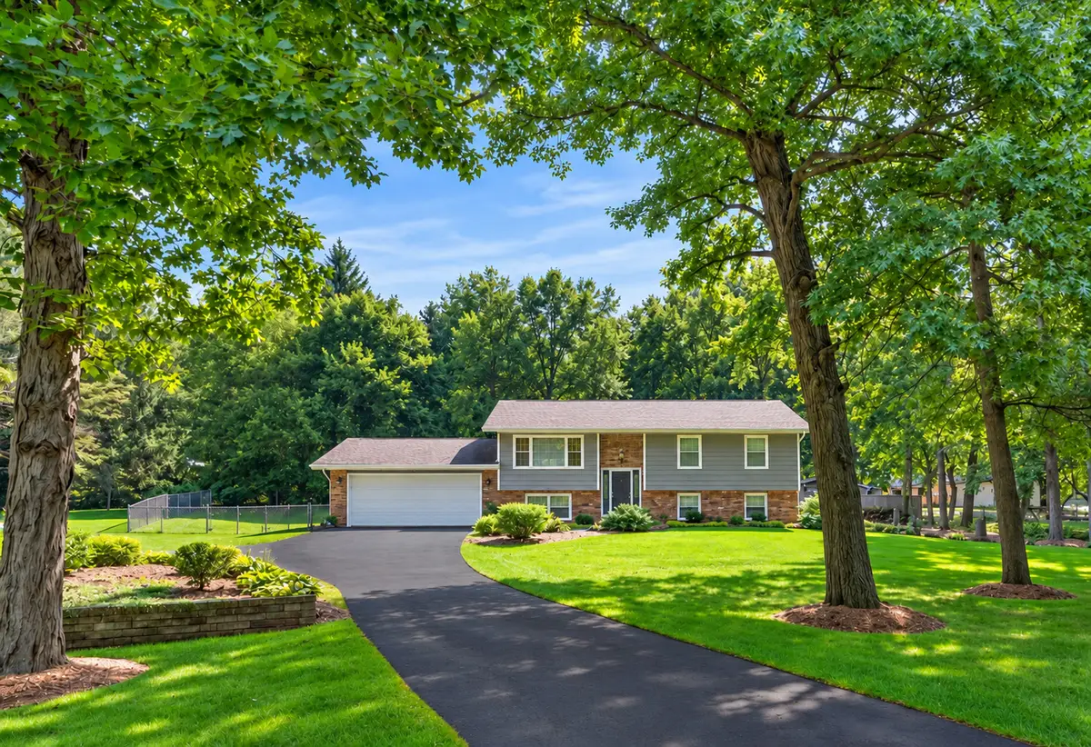 5N597 Weber Drive, Saint Charles, IL 60184 - #1