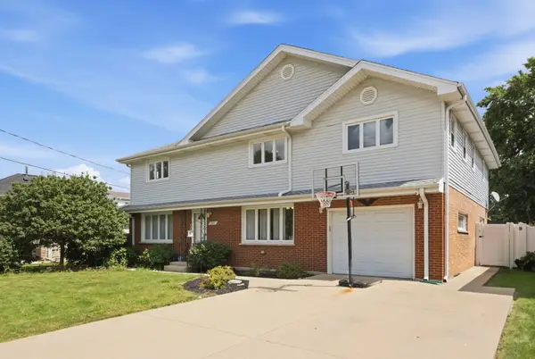 7211 Stickney Avenue, Bridgeview, IL 60455