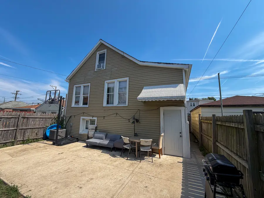 2329 N Mcvicker Avenue, Chicago, IL 60639 - #2