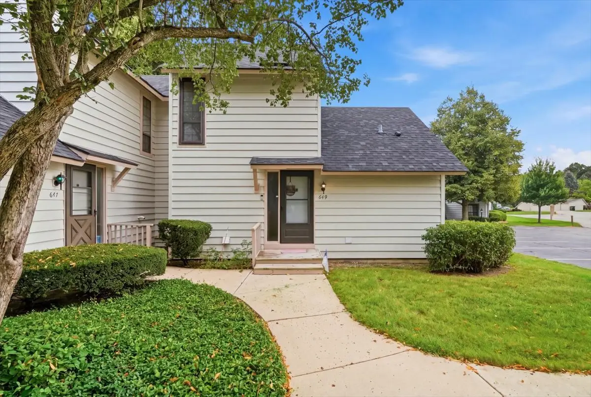 649 Beth Court, Gurnee, IL 60031 - #1