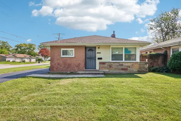 16207 Marshfield Avenue, Markham, IL 60428