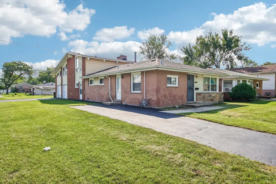 16207 Marshfield Avenue, Markham, IL 60428 - #3