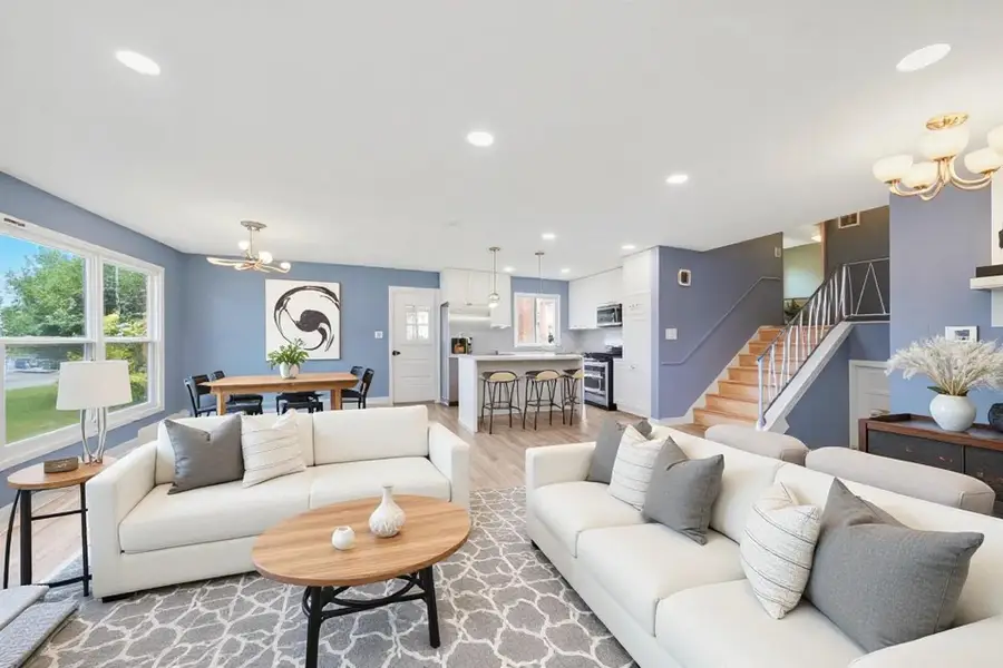 9206 Kostner Avenue, Skokie, IL 60076 - #3