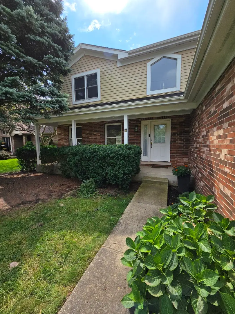 2103 E Seminole Lane, Mount Prospect, IL 60056 - #3