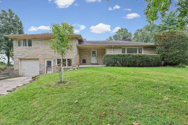 1708 Park Haven Drive, Champaign, IL 61820