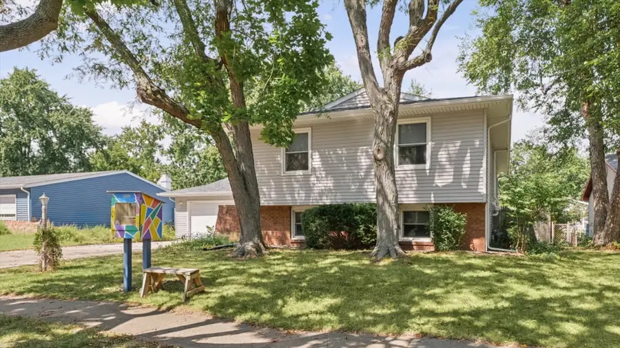 2108 Blackthorn Drive, Champaign, IL 61821 - #2
