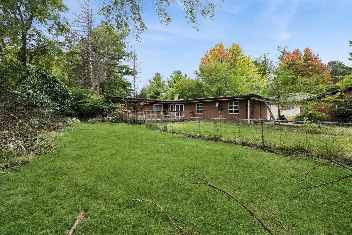 9041 Maple Avenue, Burr Ridge, IL 60527 - #1